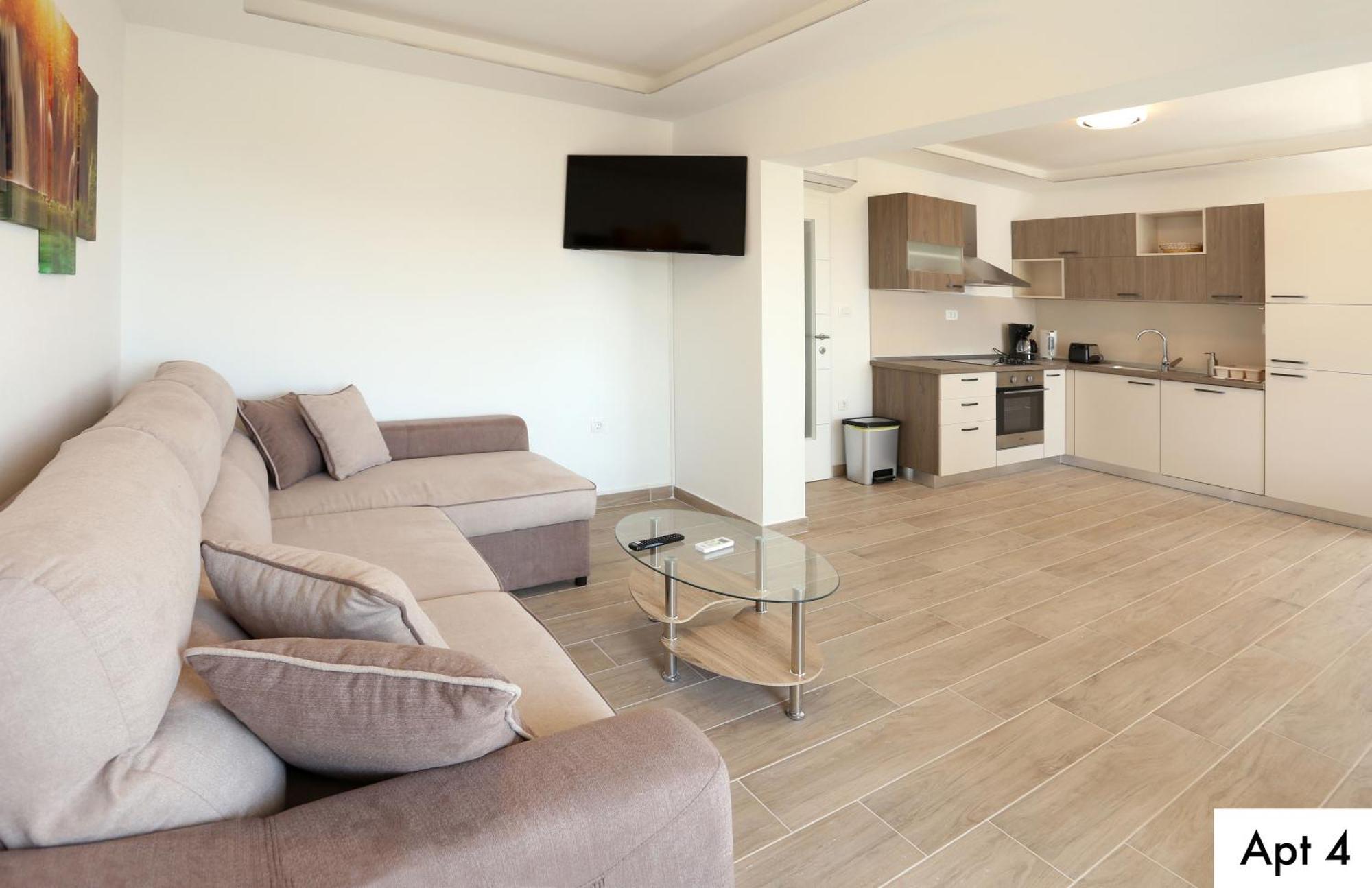 Villa Dragi With Pool, Sauna, & Whirlpool 奥帕提亚 客房 照片